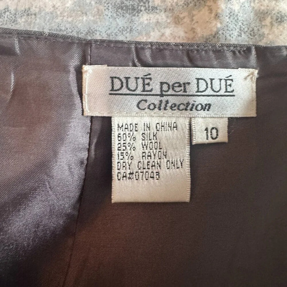 VTG Due Per Due Skirt Size 10 Gray Silk Wool Pinstripe Embroidered Floral Y2K - Picture 8 of 12